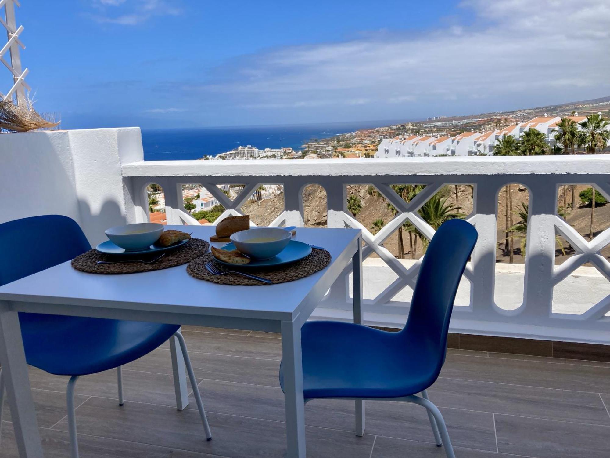 Costa Adeje - Modern Apartment With Terrace Views Of Ocean & Sunset Extérieur photo